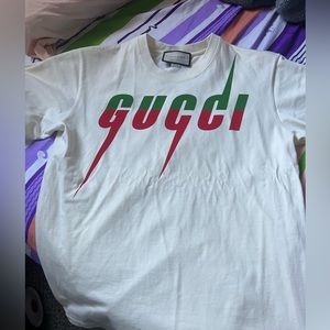 T-SHIRT WITH GUCCI BLADE PRINT